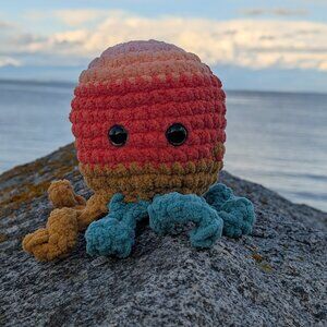 Meet Tangle, The playful Octopus..